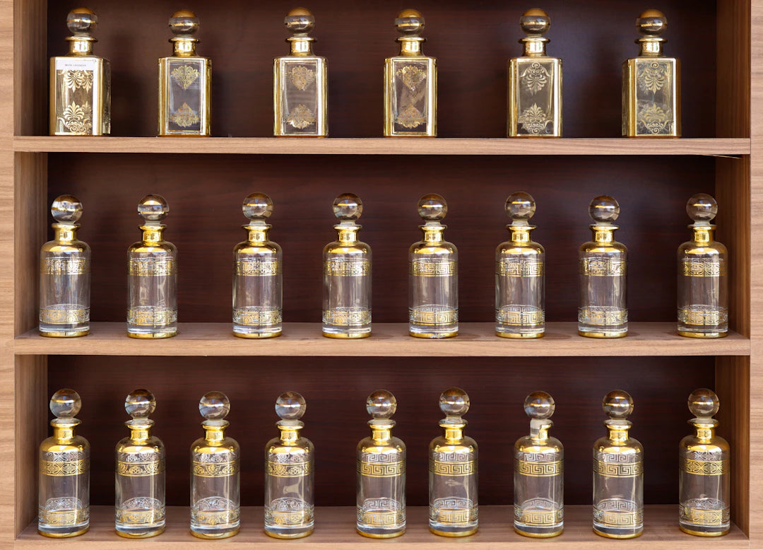 Descubre la Historia de los Perfumes Un Viaje Aromático